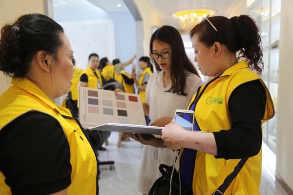 天然居硅藻泥第22期營(yíng)銷培訓(xùn)圓滿結(jié)業(yè) 天然居硅藻泥第22期營(yíng)銷培訓(xùn)圓滿結(jié)業(yè)