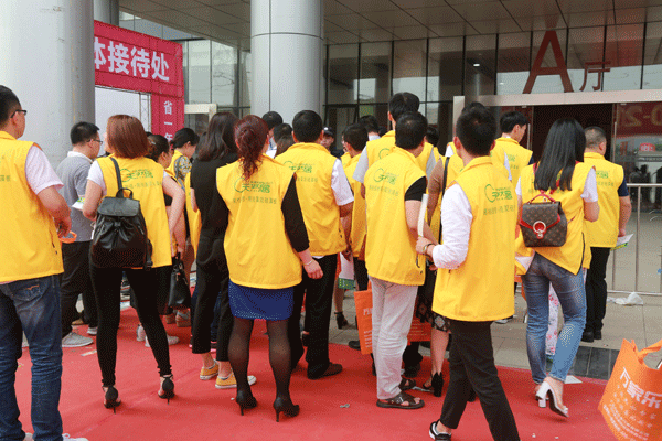 天然居硅藻泥第22期營(yíng)銷培訓(xùn)圓滿結(jié)業(yè) 天然居硅藻泥第22期營(yíng)銷培訓(xùn)圓滿結(jié)業(yè)