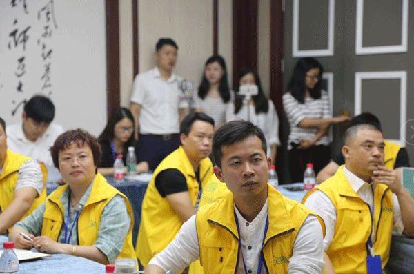 天然居硅藻泥第22期營(yíng)銷培訓(xùn)圓滿結(jié)業(yè) 天然居硅藻泥第22期營(yíng)銷培訓(xùn)圓滿結(jié)業(yè)