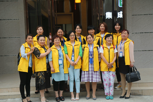 天然居硅藻泥第22期營(yíng)銷培訓(xùn)圓滿結(jié)業(yè) 天然居硅藻泥第22期營(yíng)銷培訓(xùn)圓滿結(jié)業(yè)