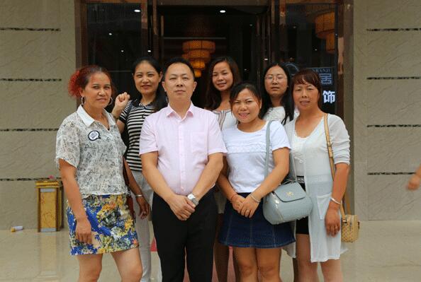 熱烈祝賀天然居第十九期營銷培訓圓滿結(jié)業(yè)