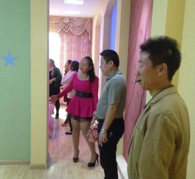 天然居硅藻泥·懷化體驗店正式開業(yè) 當(dāng)日接單高達十萬盛況空前